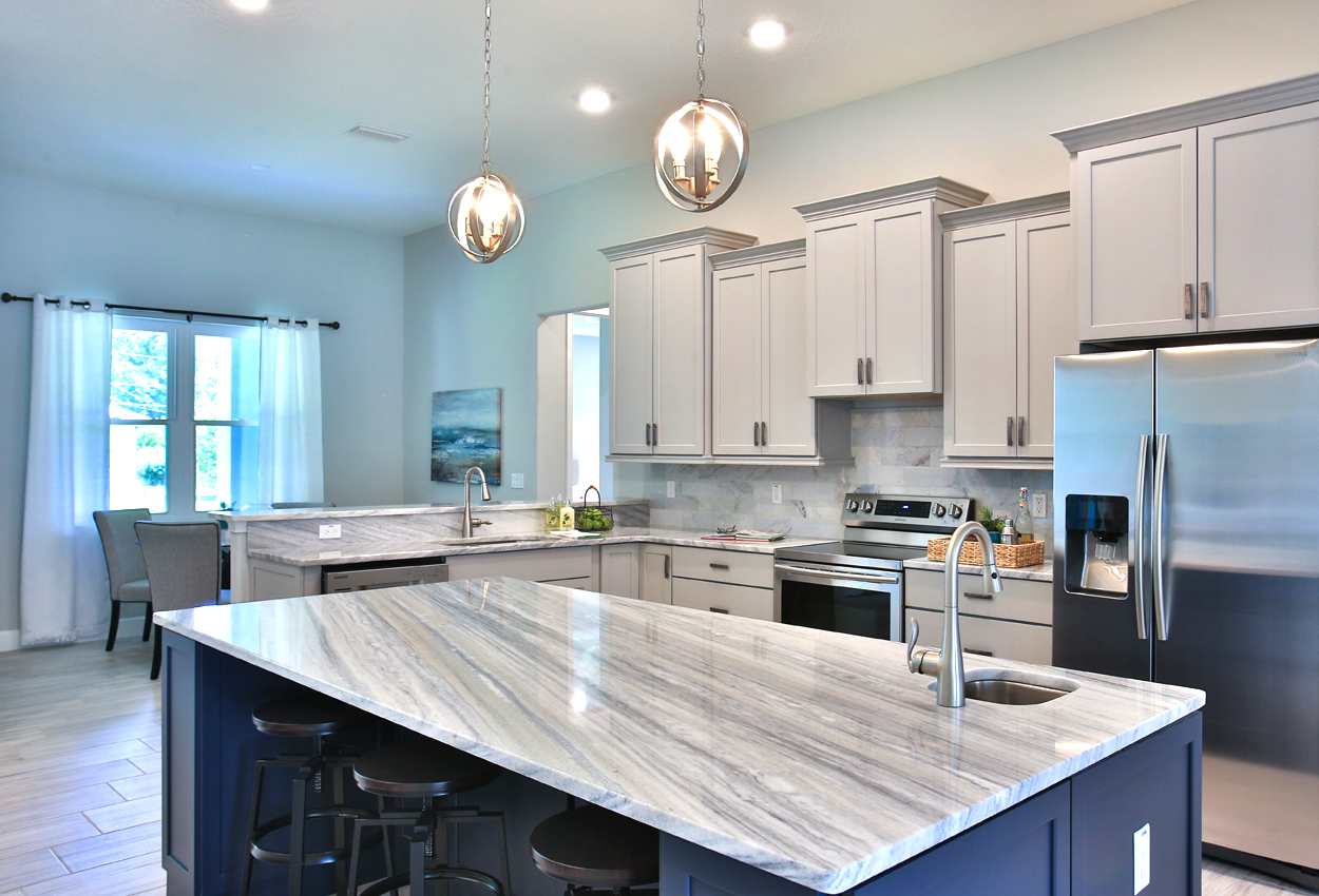 Beautifully Designed Kitchen Island | Amaral Homes and Pools